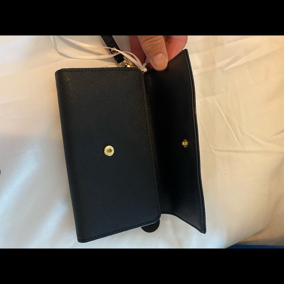Wristlet new with tags - Picture 4 of 4